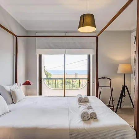 Casa de Férias Tailor Made With Ocean View In Caxias